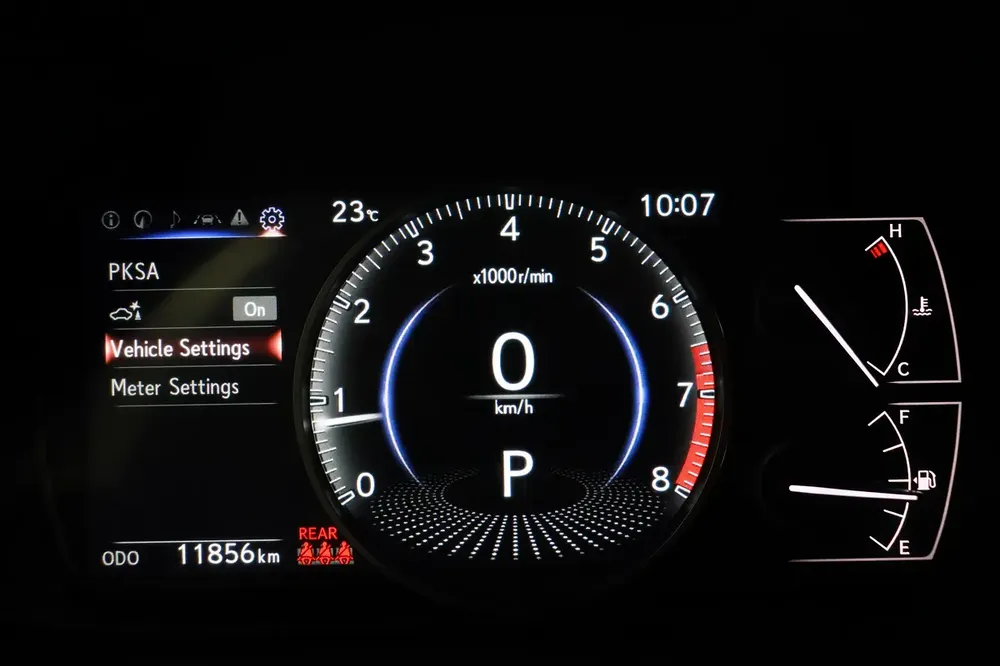 **Special offer** 2023 UX SUV P 2.0L CVT Premier - Image 9