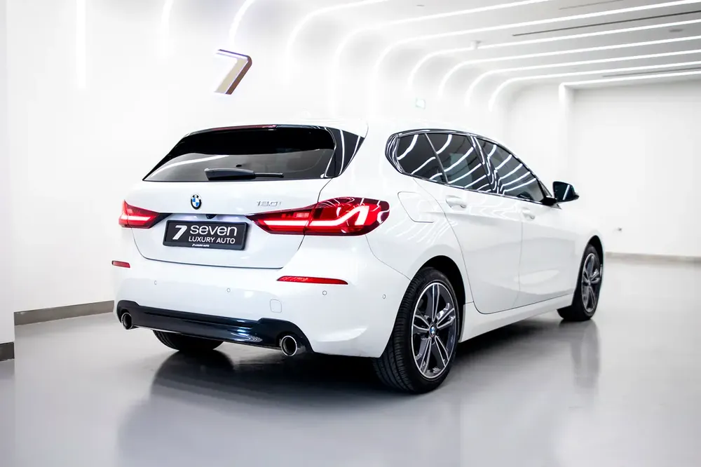 2021 | BMW 120i | BMW | GCC | WARRANTY | EXCELLENT CONDITION | BEST PRICE | - Image 4