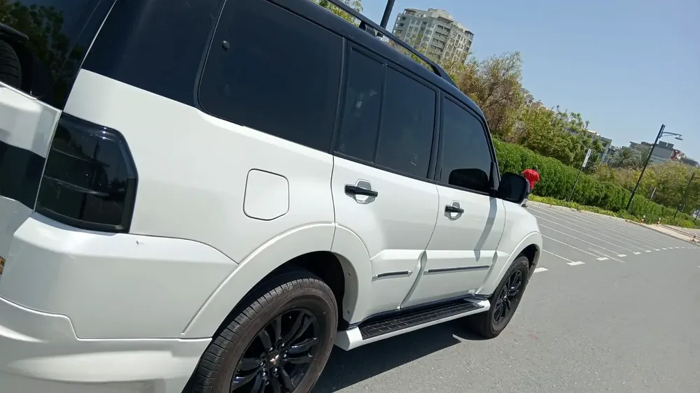 Mitsubishi Pajero Signature Edition 2020 | GCC Specs | Pristine Condition Lady Driven - Image 7