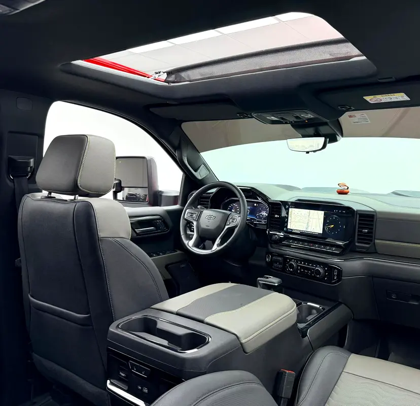 2023 Chevrolet Silverado ZR2, Chevrolet Warranty+Service Contract+Full Service History, GCC - Image 10