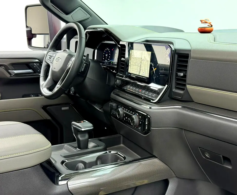 2023 Chevrolet Silverado ZR2, Chevrolet Warranty+Service Contract+Full Service History, GCC - Image 13
