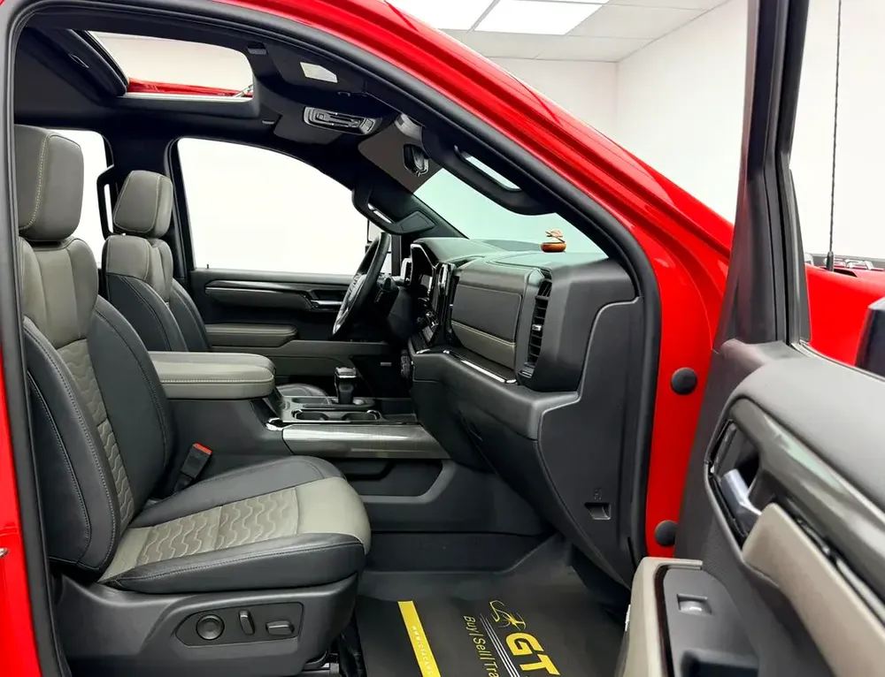 2023 Chevrolet Silverado ZR2, Chevrolet Warranty+Service Contract+Full Service History, GCC - Image 15