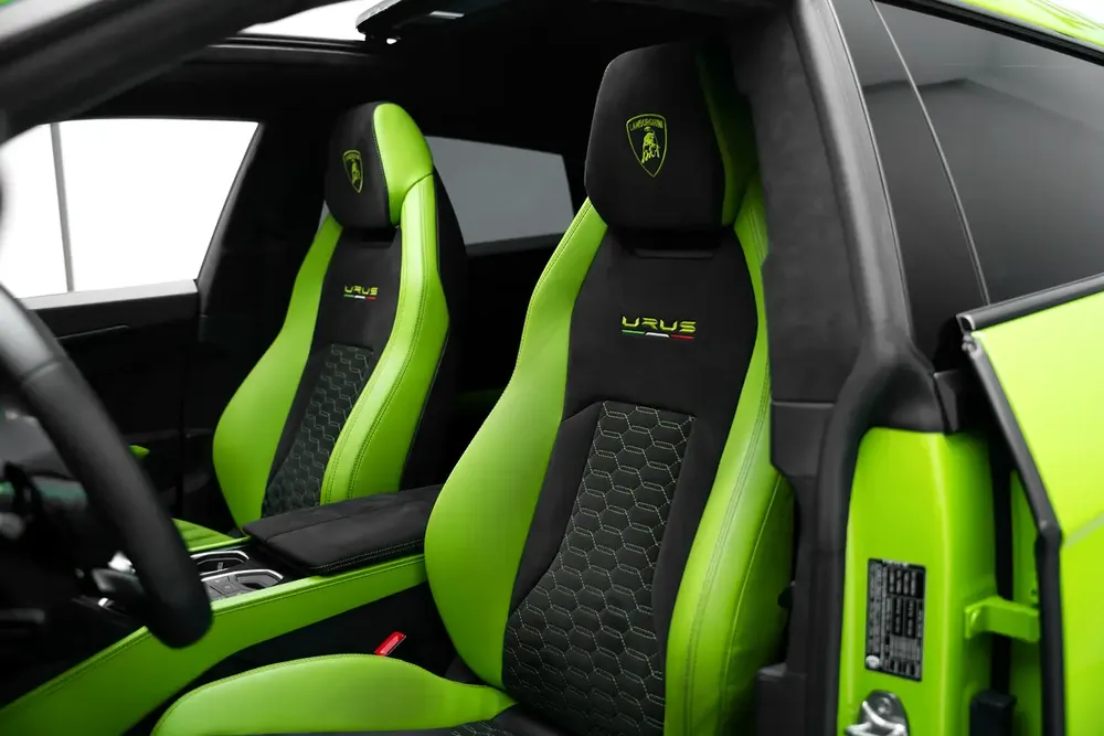 2021 LAMBORGHINI URUS - Image 10