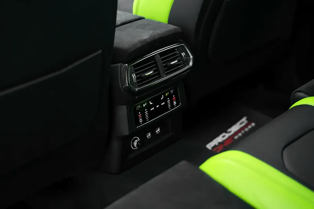 2021 LAMBORGHINI URUS - Image 16