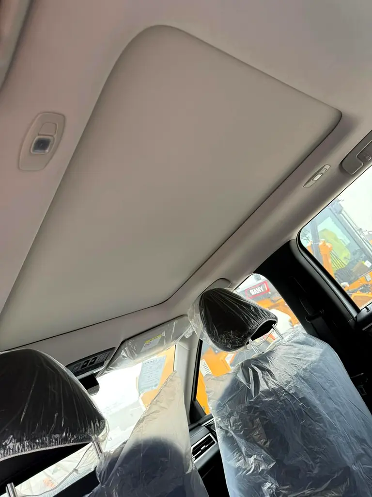 Mitsubishi Outlander Premium 2022 - Image 8