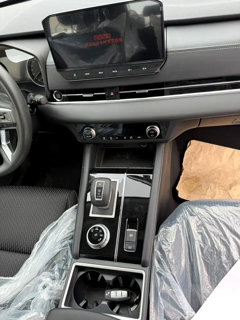 Mitsubishi Outlander Premium 2022 - Image 9