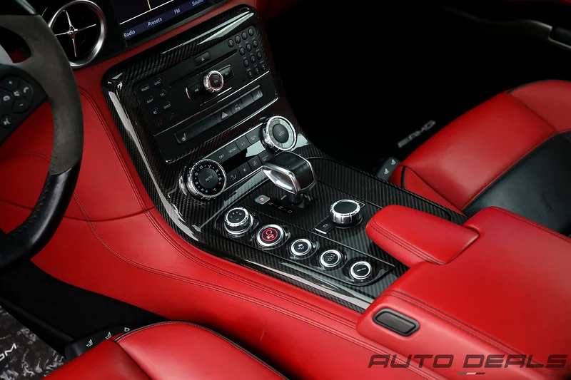 2011 Mercedes Benz SLS Amg Coupe | GCC | Low Mileage | Full Option | Excellent Condition | 6.2L V8 - Image 16