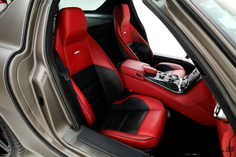 2011 Mercedes Benz SLS Amg Coupe | GCC | Low Mileage | Full Option | Excellent Condition | 6.2L V8 - Image 18