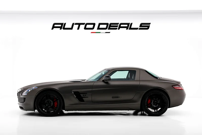 2011 Mercedes Benz SLS Amg Coupe | GCC | Low Mileage | Full Option | Excellent Condition | 6.2L V8 - Image 4