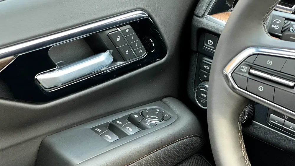Chevrolet Tahoe High Country 2026 Brand New American Specs 6.2L V8 - Image 11