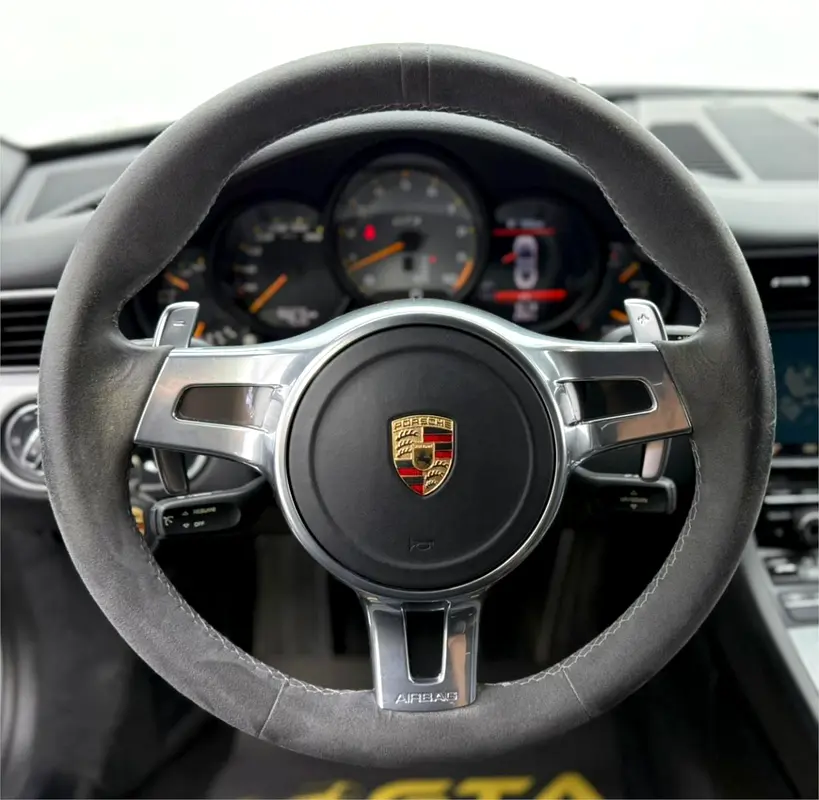 2014 Porsche 911 GT3, Full Porsche Service History, Excellent Condition, GCC - Image 7