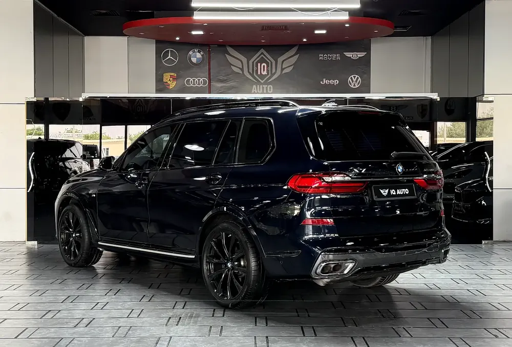 AED 2,255 P.M | 2019 BMW X7 xDrive50i M Sport | Under Warranty | GCC | - Image 6
