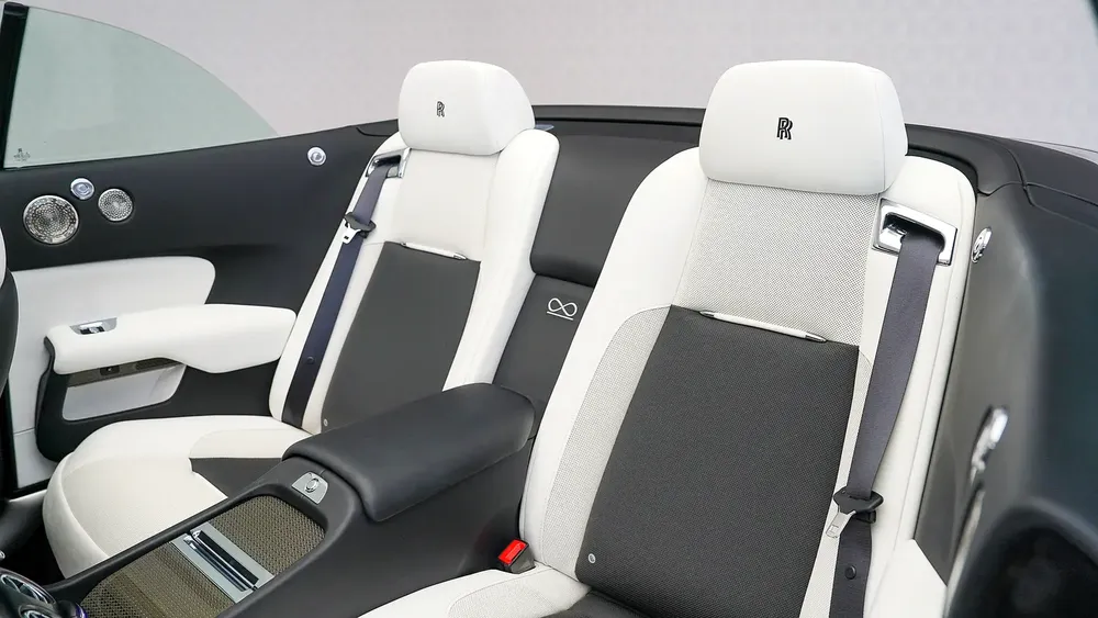 Dawn Black Badge | AED 25,332 PM | Up to 3 Years Warranty | - Image 7