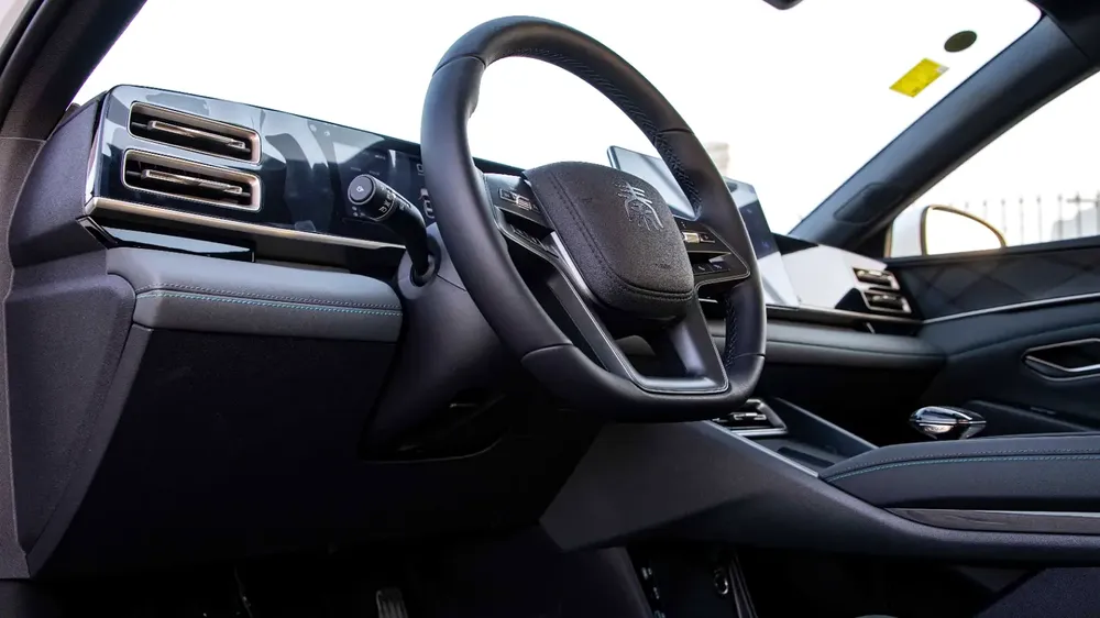 BYD Qin L DM-i 80KM INTELLIGENT DRIVING LEADING EDITION | 2025 | with 5 Years EVS Warranty - Image 13