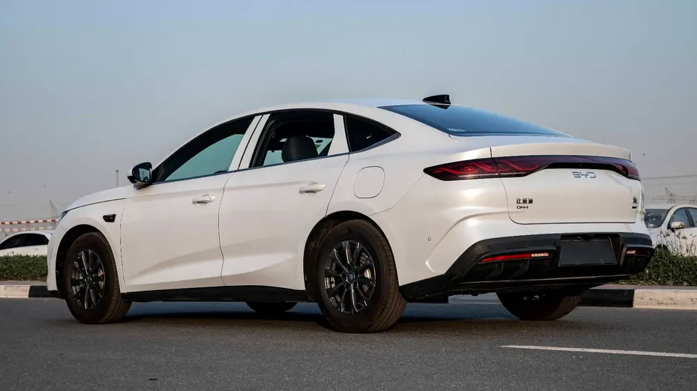 BYD Qin L DM-i 80KM INTELLIGENT DRIVING LEADING EDITION | 2025 | with 5 Years EVS Warranty - Image 7