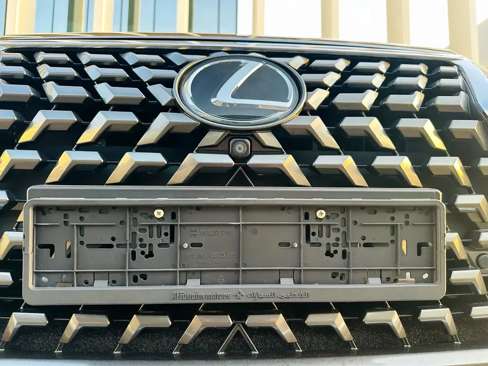 Lexus GX 460 Platinum 2020 GCC Specs - Pristine Condition - Image 17
