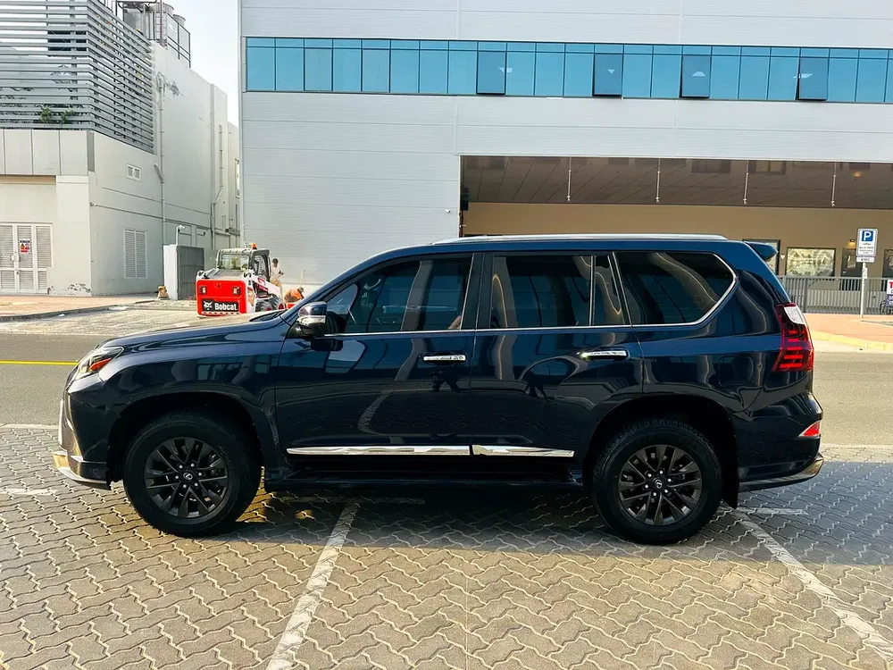 Lexus GX 460 Platinum 2020 GCC Specs - Pristine Condition - Image 5