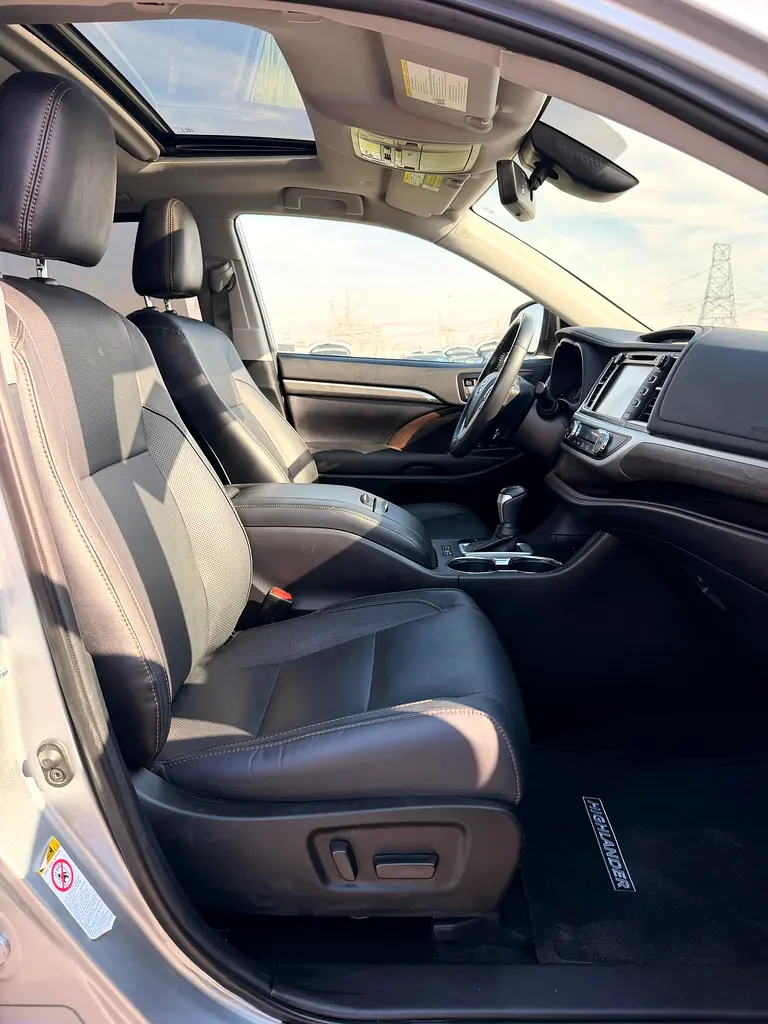 Toyota Highlander Limited 2019 -  FULL OPTION - Image 10