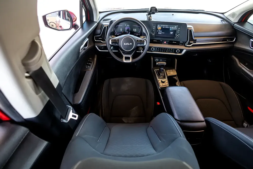 Kia Sportage 2023 GCC | Warranty with Flexible D.P. - Image 13