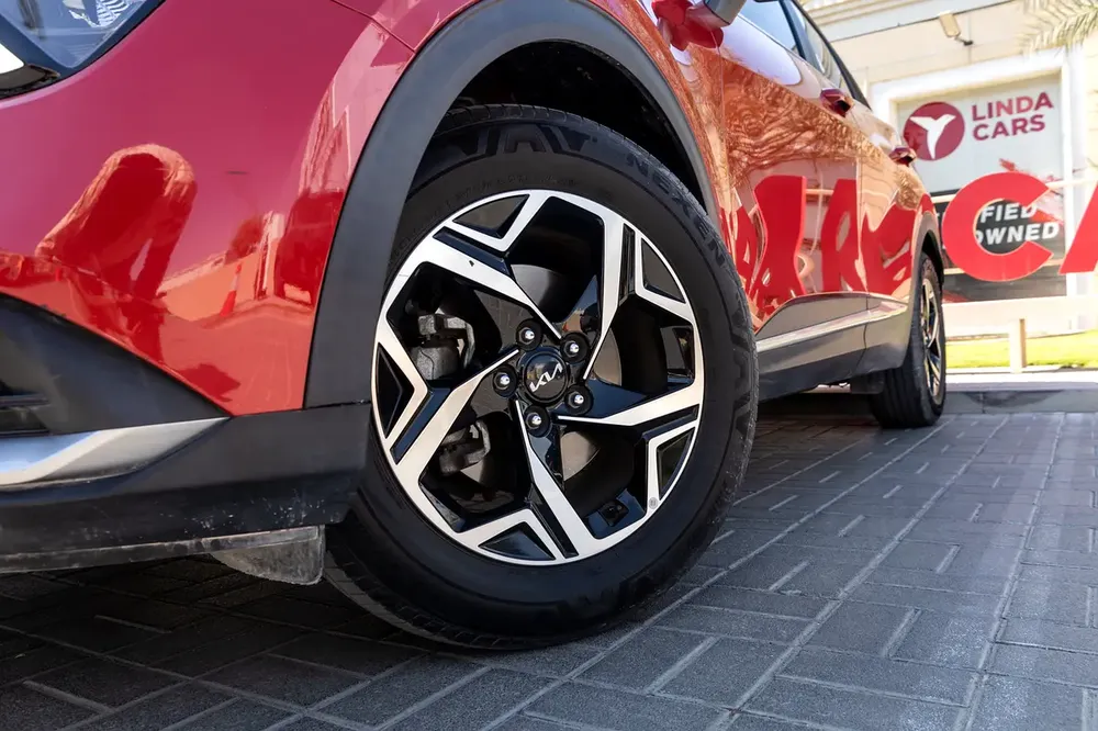 Kia Sportage 2023 GCC | Warranty with Flexible D.P. - Image 9