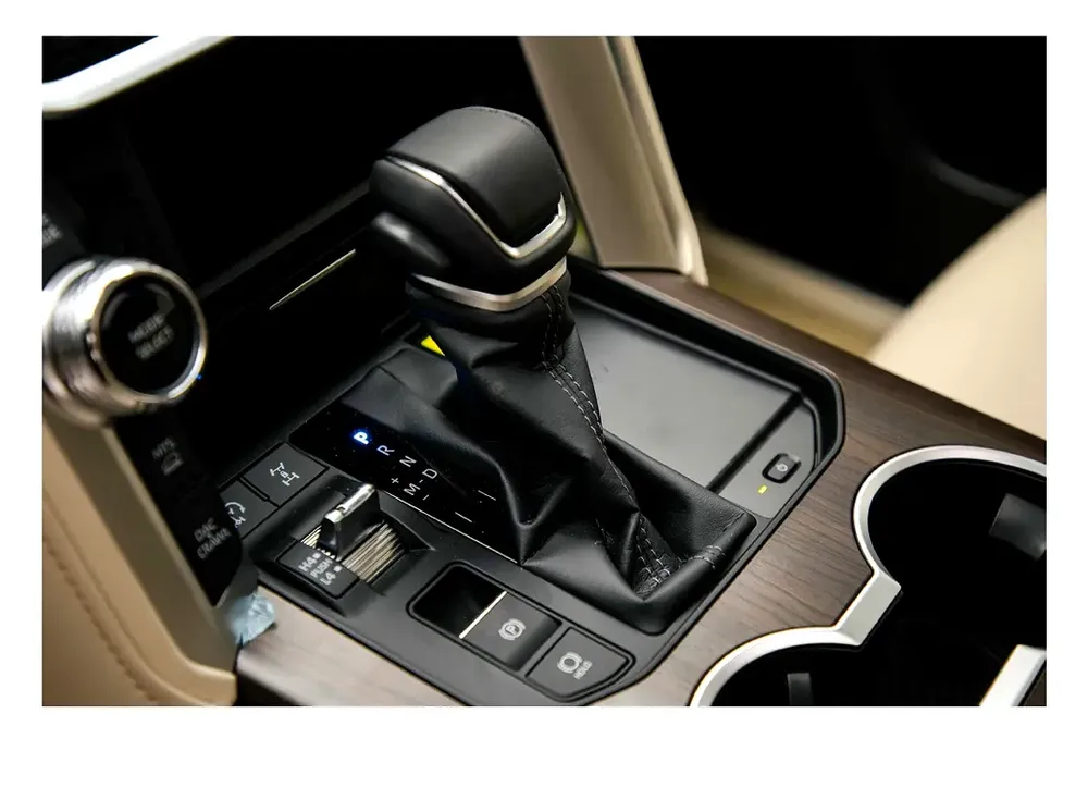 Toyota Land Cruiser GXR 3.5L TT GCC Specs - Image 12