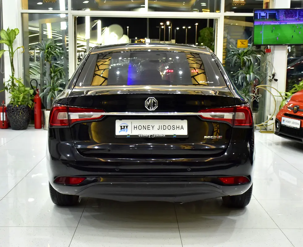 AED 357 EMi for 5Yrs | MG 5 ( 2023 Model ) in Black Color GCC Specs - Image 5