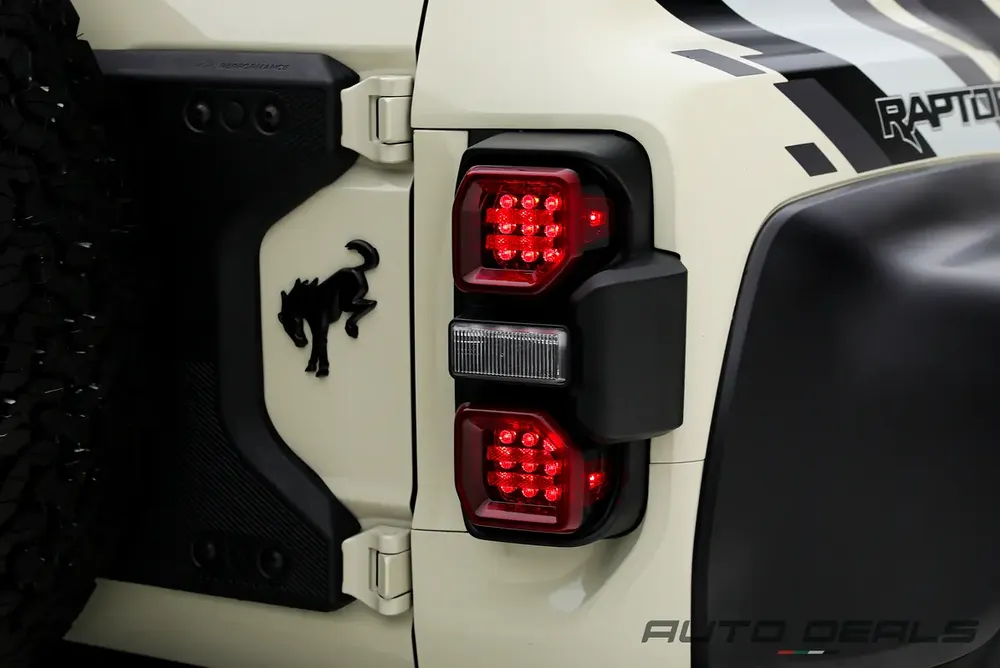 2025 Ford Bronco Raptor 3.5L EcoBoost V6 | GCC Spec | Brand New | Under Warranty | Desert Sand Color - Image 9