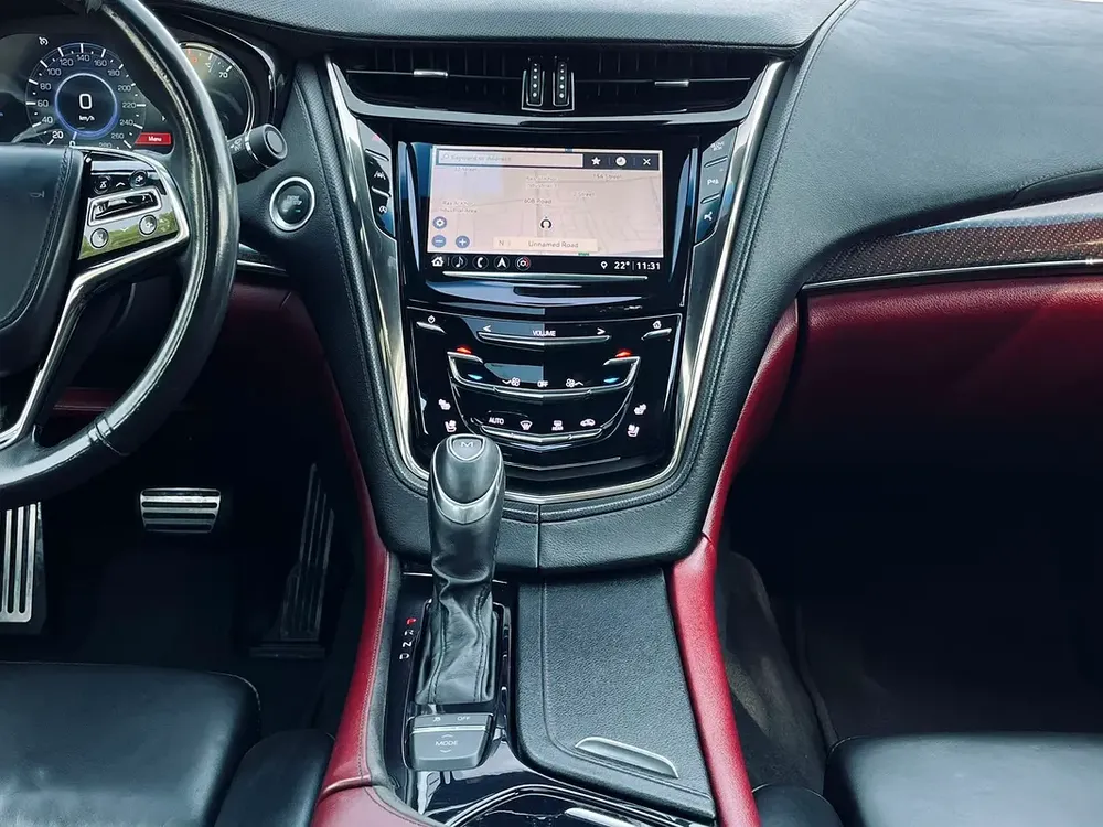 Cadillac CT5 Gcc full option  with services  history - Image 14