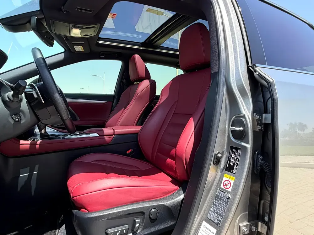 RX 450h F-Sport 2019 | GCC Specs | Full Service History | Impeccable Condition - Image 6