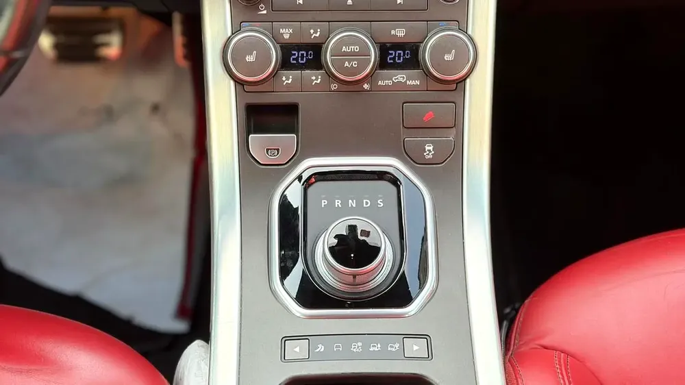 LAND ROVER RANGE ROVER EVOQUE - 2.0L - PETROL - AUTOMATIC TRANSMISSION - 2015 MODEL YEAR - Image 13