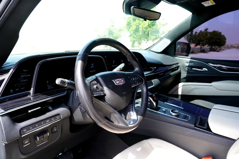 2022 Cadillac Escalade | 6.2 | Premium Luxury - Image 10