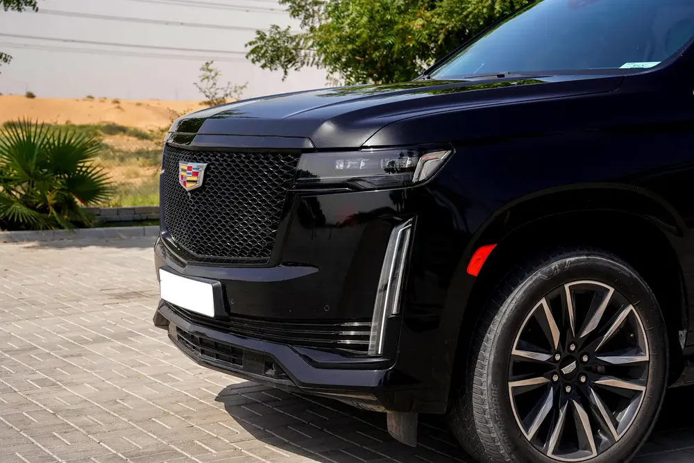 2022 Cadillac Escalade | 6.2 | Premium Luxury - Image 4