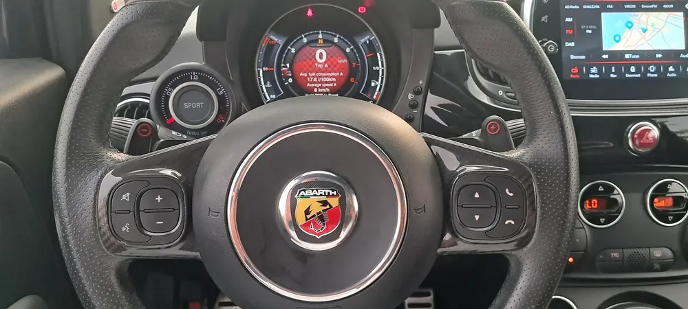 ABARTH 595 SCORPIONEORO 2022 FULL OPTION WARRANTY AGENCY AL GHANDI +ORGINAL PAINT 100% 1ST OWN 2KEYS - Image 19