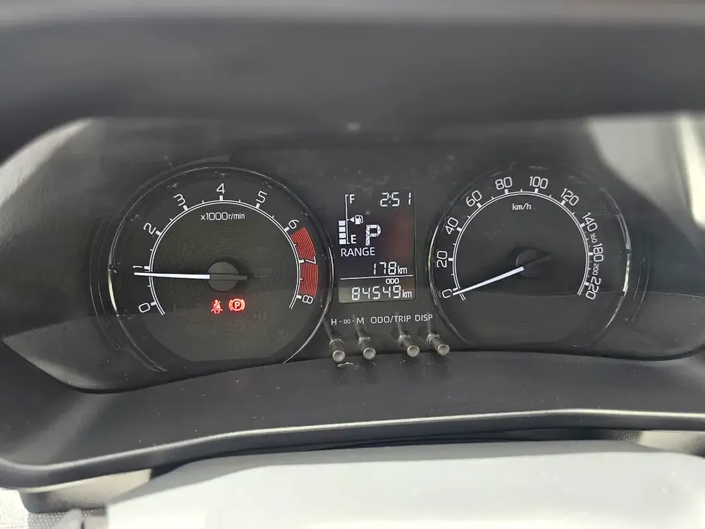 Toyota Raize TURBO G 2022 GCC Specs - Excellent Condition Full Option - Image 12