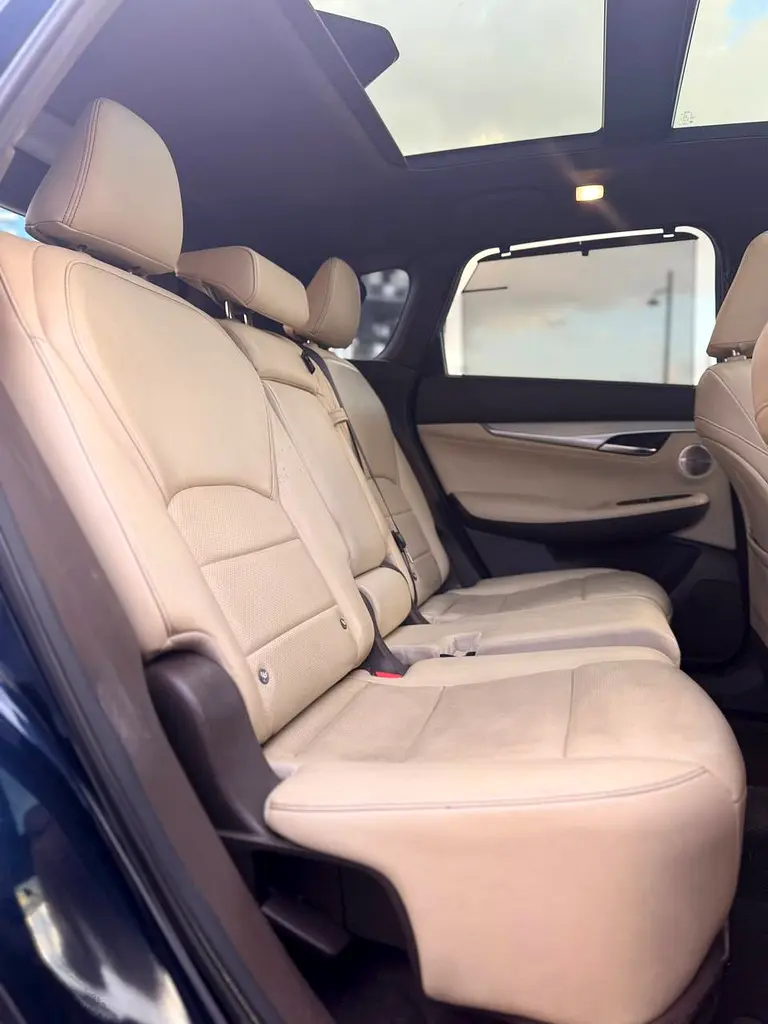 Infiniti QX50 2019 Excellent Condition - Image 4