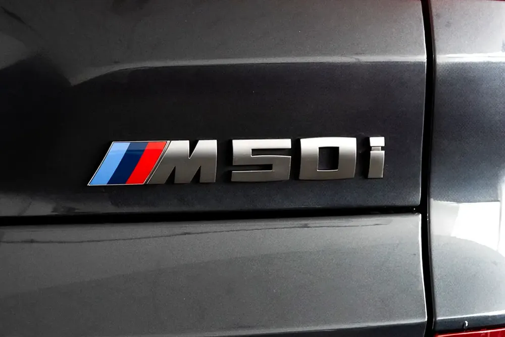 4,240 AED / 60 months | 0% DP | 2021 BMW X5 M50i / Full BMW Service History - Image 16