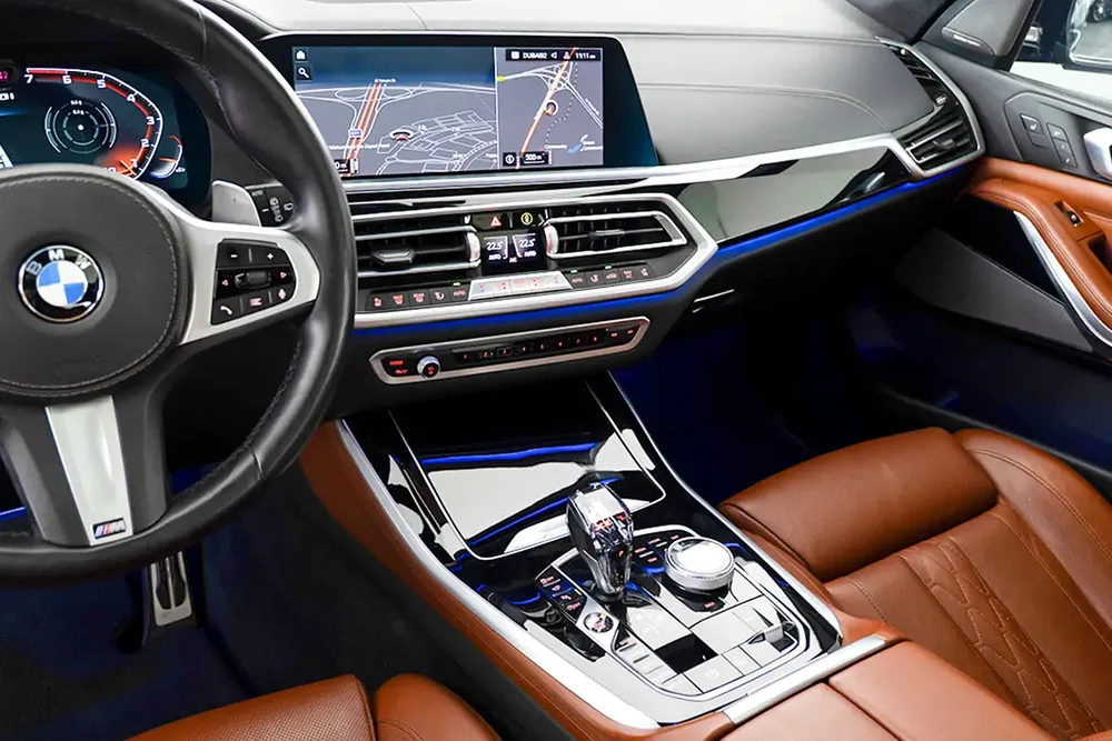 4,240 AED / 60 months | 0% DP | 2021 BMW X5 M50i / Full BMW Service History - Image 9