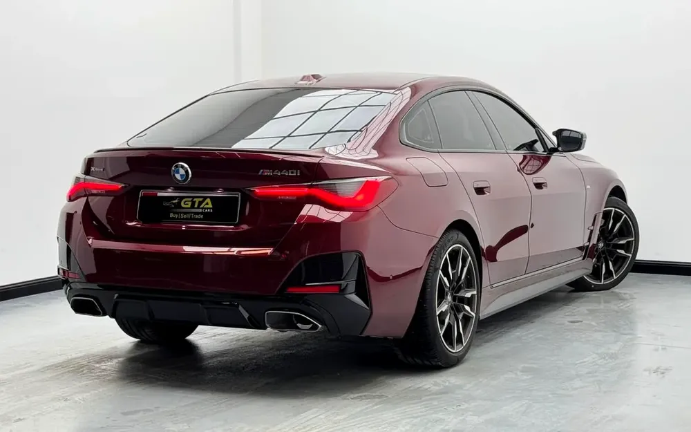 2022 BMW M440i xDrive, 29 / 11 / 2026 BMW Warranty and Service Pack, BMW Service History, GCC - Image 6