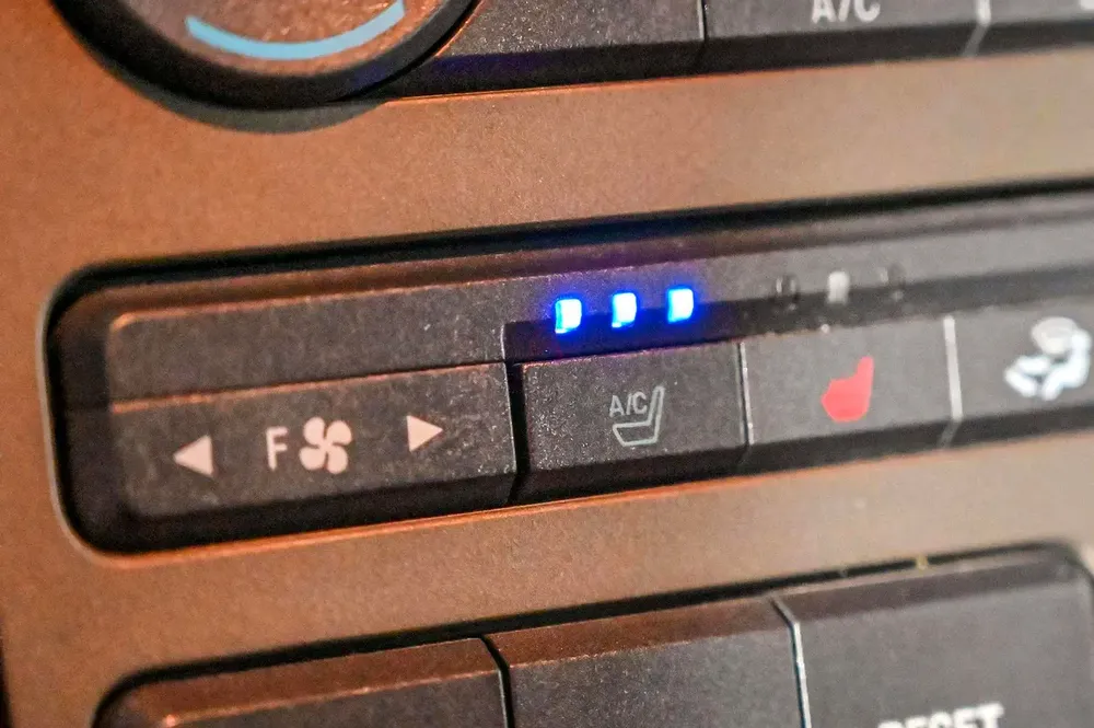 Inspected Car | 2013 Lincoln Navigator  | GCC Specs | Ref#415831 - Image 17