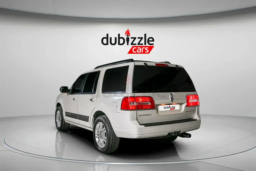 Inspected Car | 2013 Lincoln Navigator  | GCC Specs | Ref#415831 - Image 8