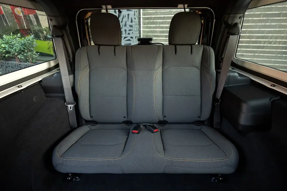 Jeep Wrangler Sport (LOW MILEAGE) 2025 GCC | Agency Warranty | Service Contract - Image 20