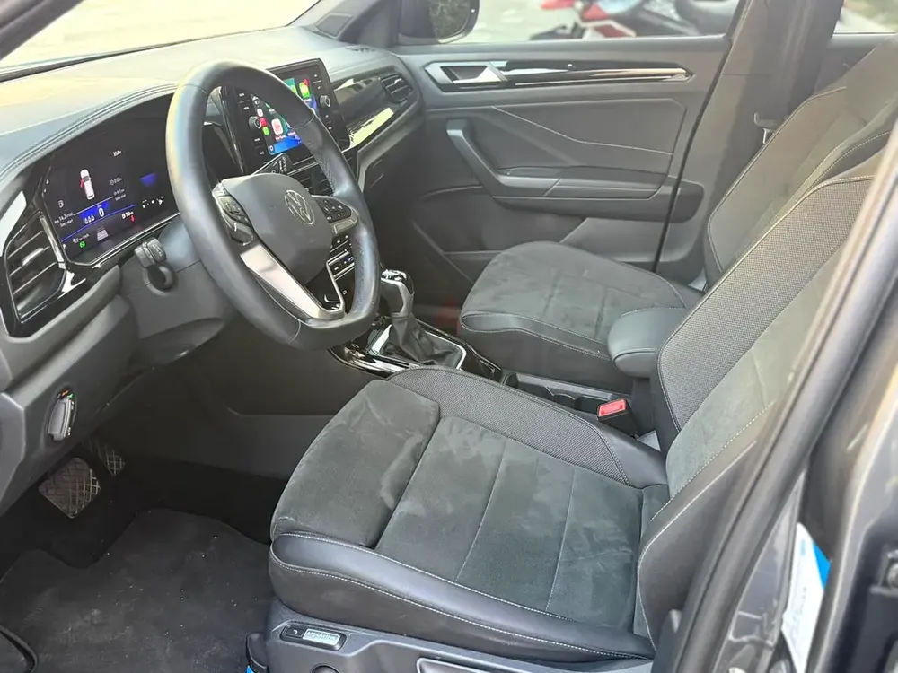 T roc Style 2023 under VW warranty accident free - Image 8