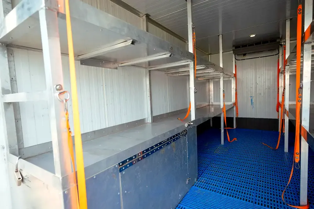 Mitsubishi Canter | Chiller Reddot | GCC Specs | Ref#M41200 - Image 9