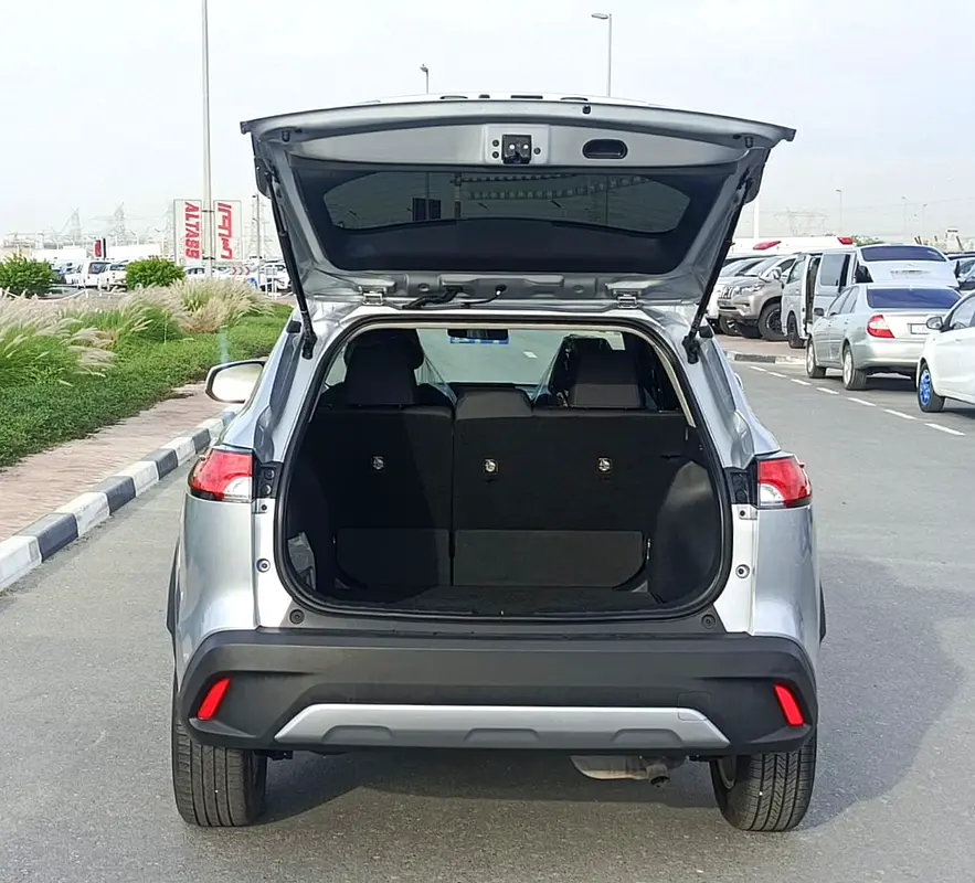 2022 Toyota Corolla Cross  Excellent Condition - Image 7