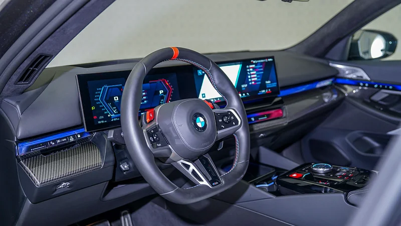 5 Series M5 Competition | AED 8,433 PM | Warranty March 2027 | GCC - Image 4