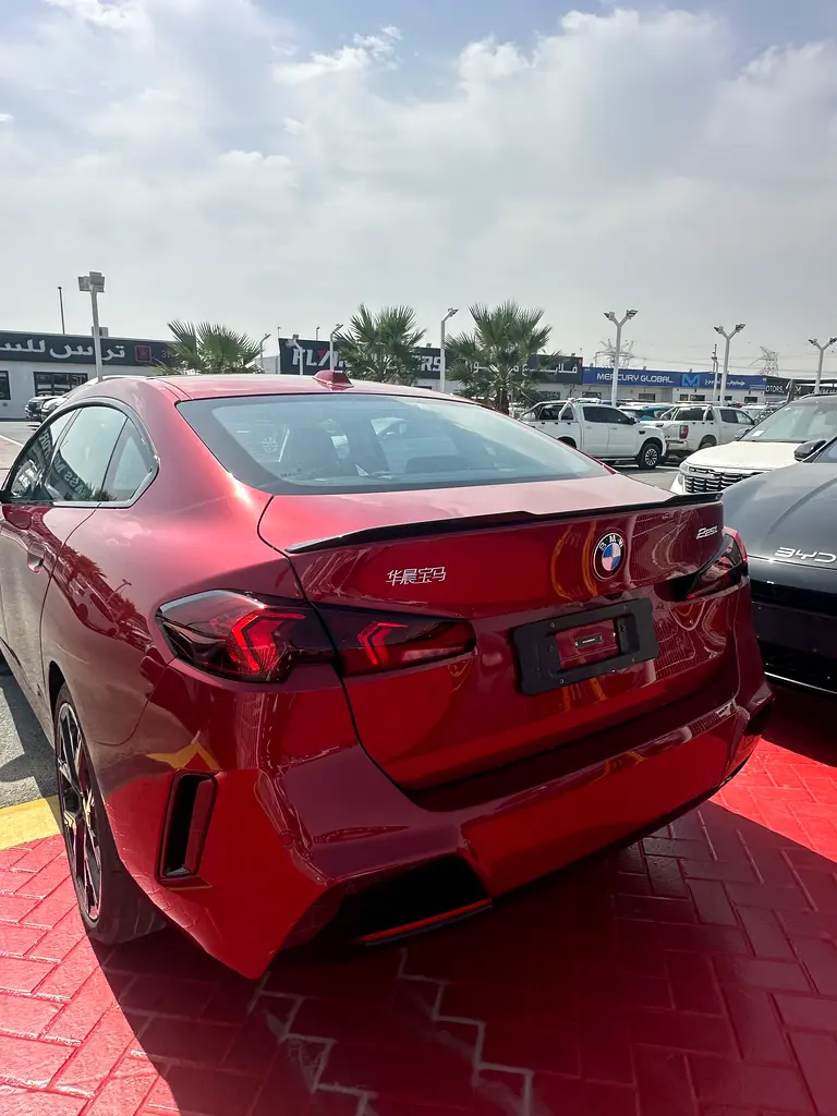 BMW 2-Series 225i 2025 - Chinese Specs - GCC Resale - Image 4