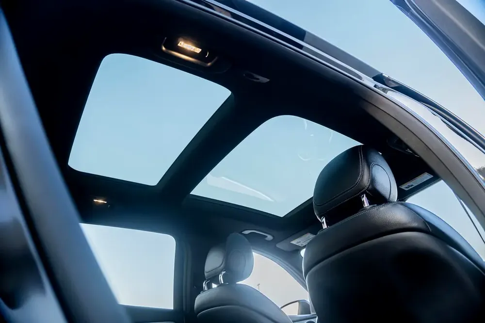 MERCEDES-BENZ GLC-CLASS 300 2021 - Image 13