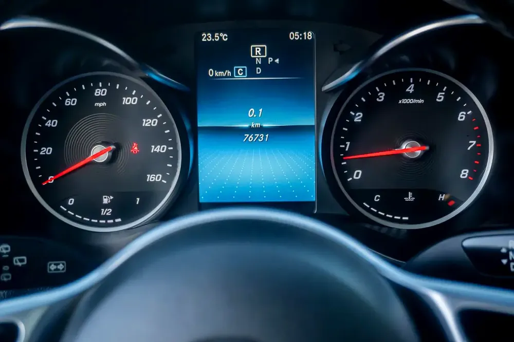 MERCEDES-BENZ GLC-CLASS 300 2021 - Image 14