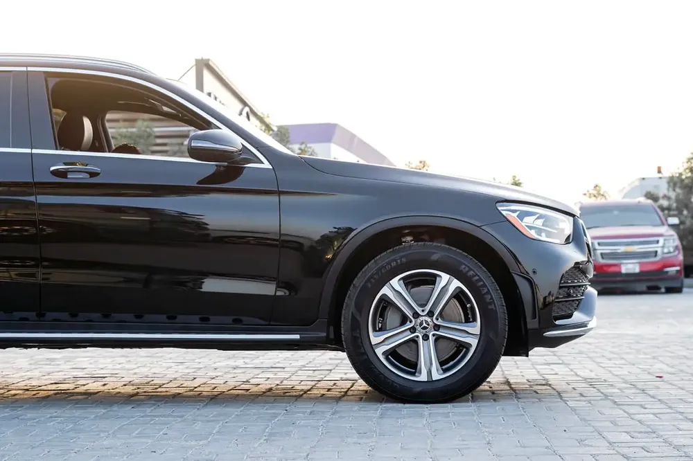 MERCEDES-BENZ GLC-CLASS 300 2021 - Image 6