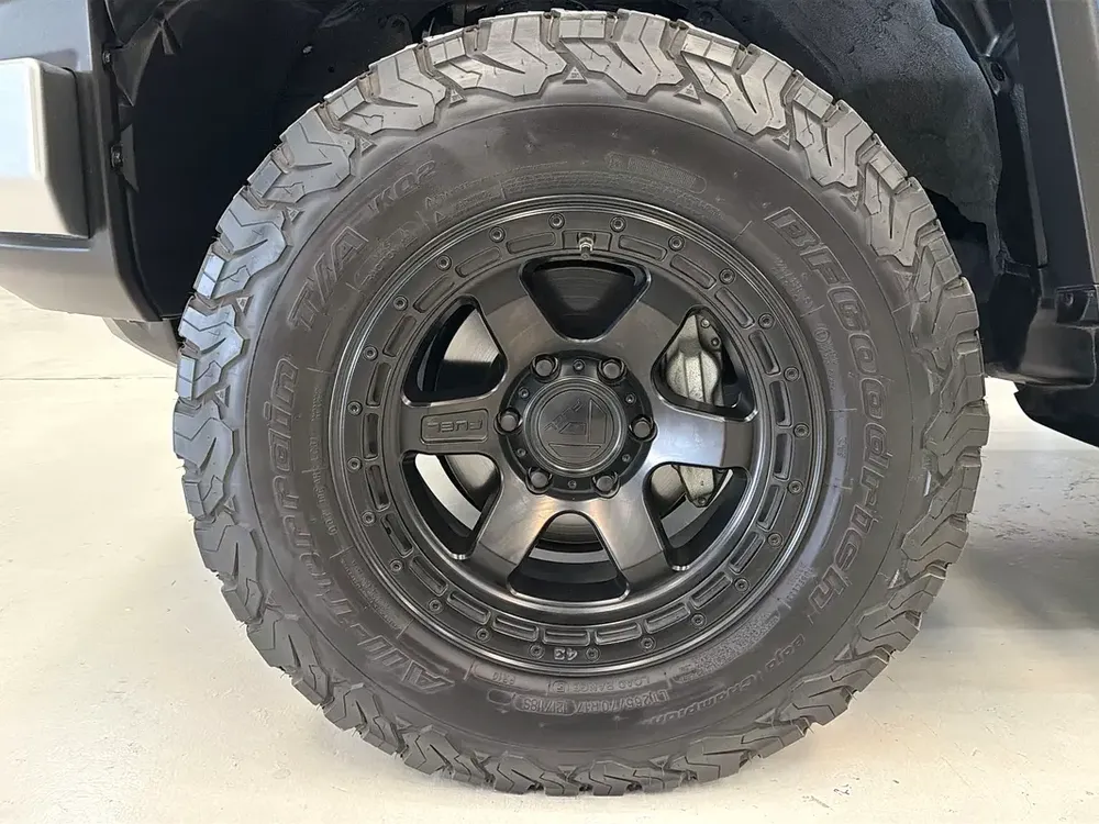 2,260pm Zero Down Available Toyota FJ Cruiser GXR 2022 - GCC Specs - Image 13